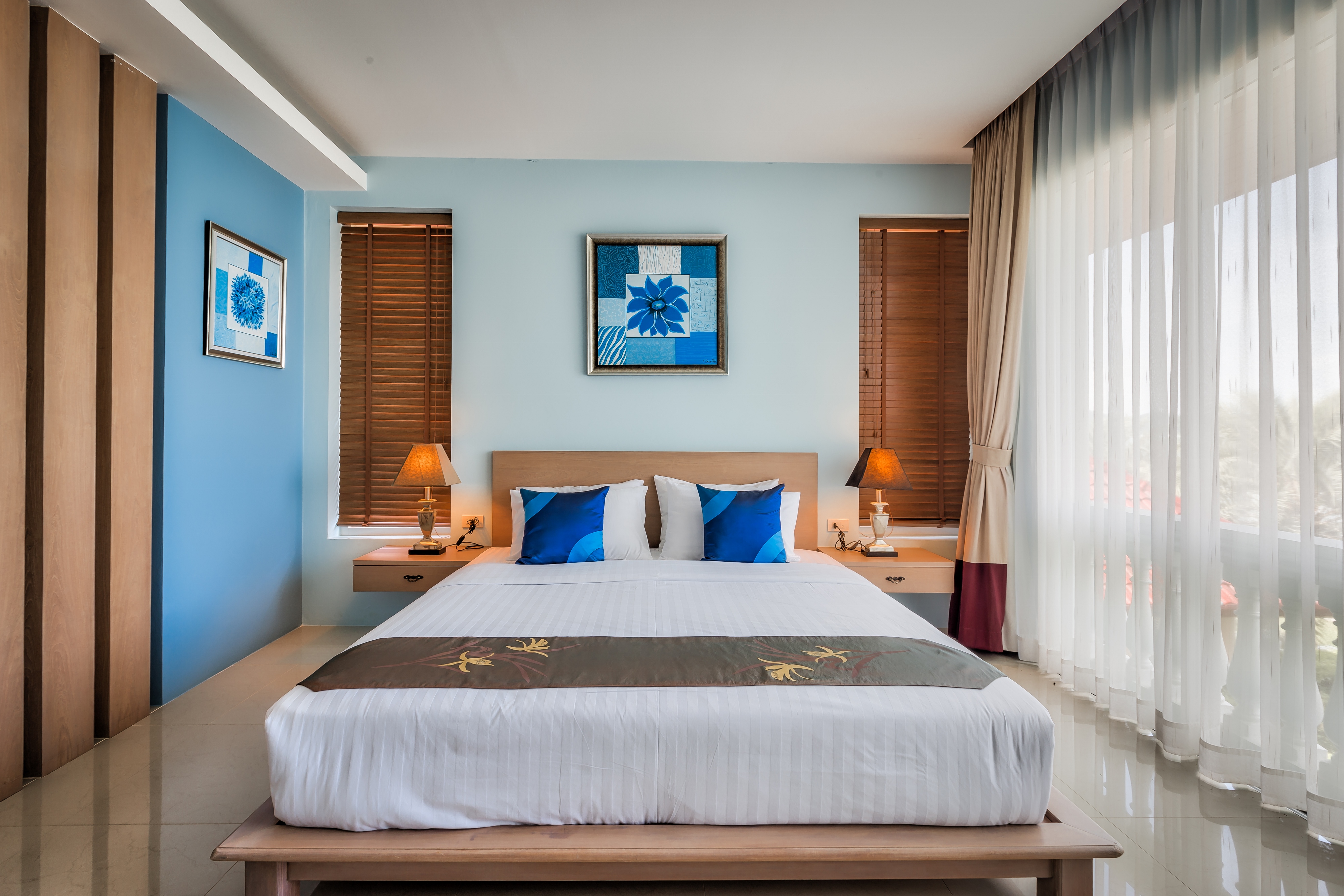 Luxurious two-storey villa with sea views and a private pool in Rawai, 9 bedrooms