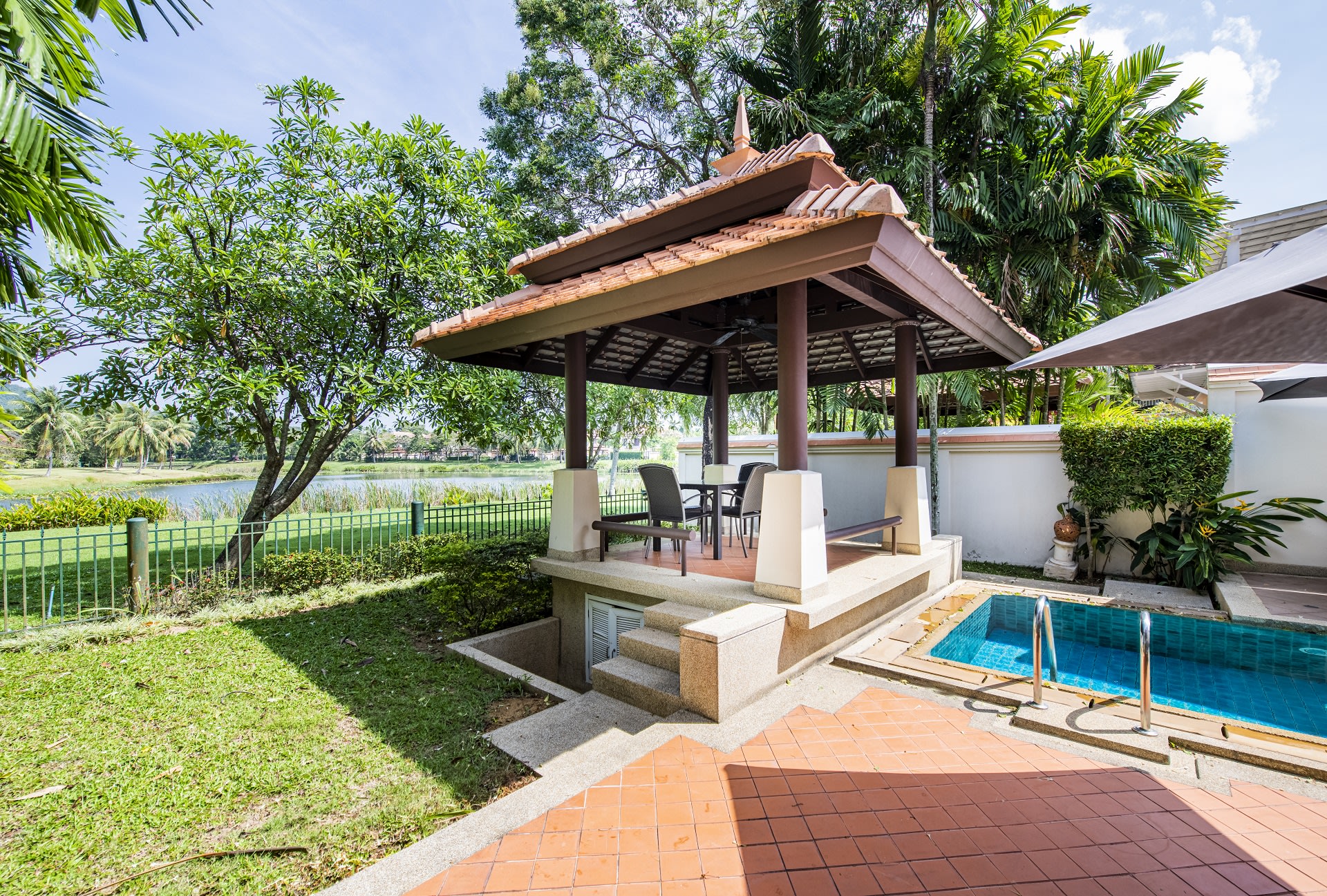 Comfortable villa with pool, 3 bedrooms, Bangtao