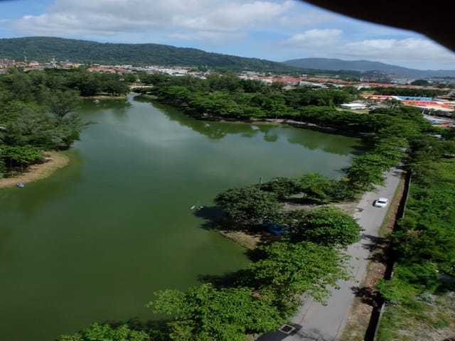 Apartment with a huge pool on the territory, 2 bedrooms, Phuket Town