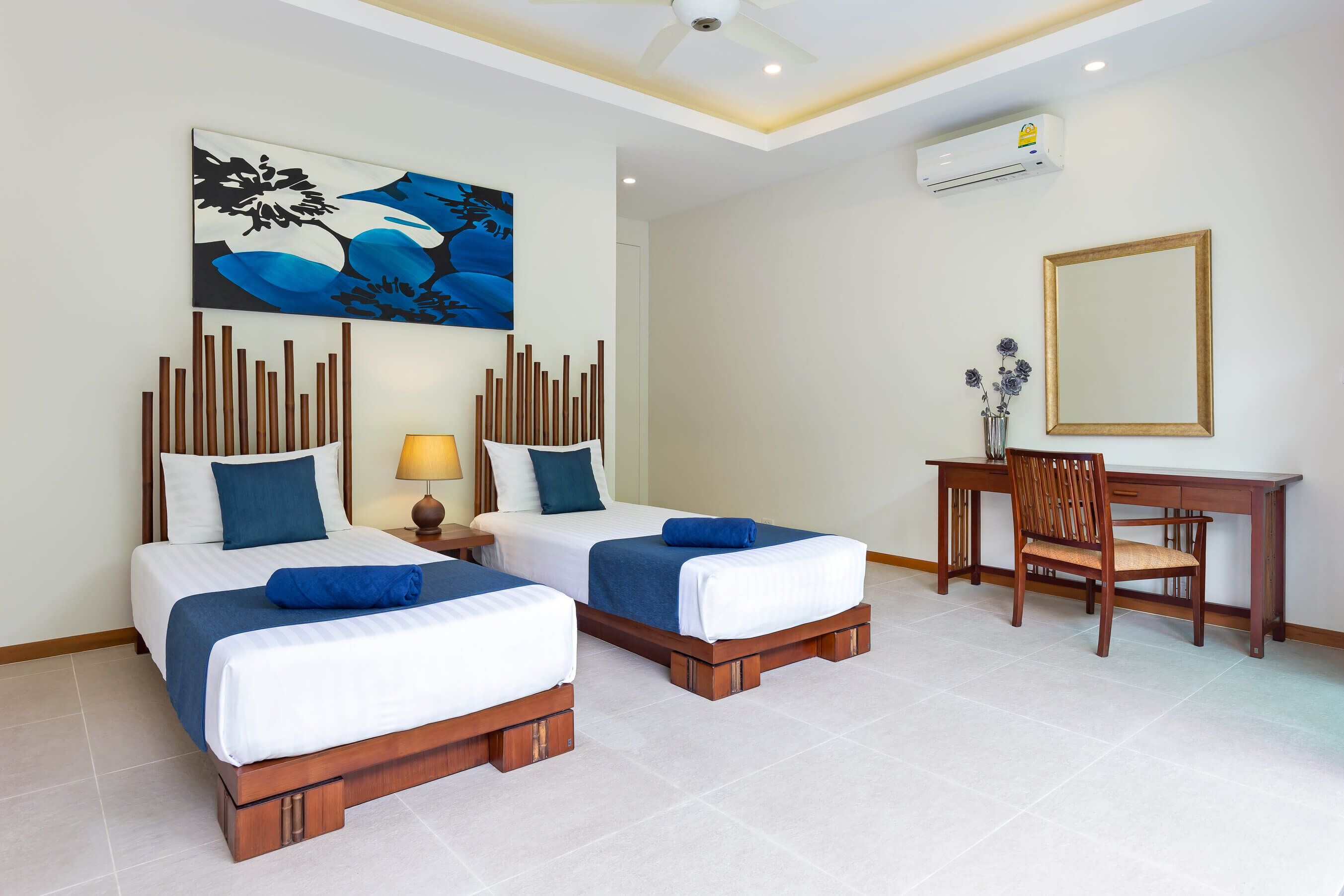 New two-storey European-style villa, 4 bedrooms, Rawai area