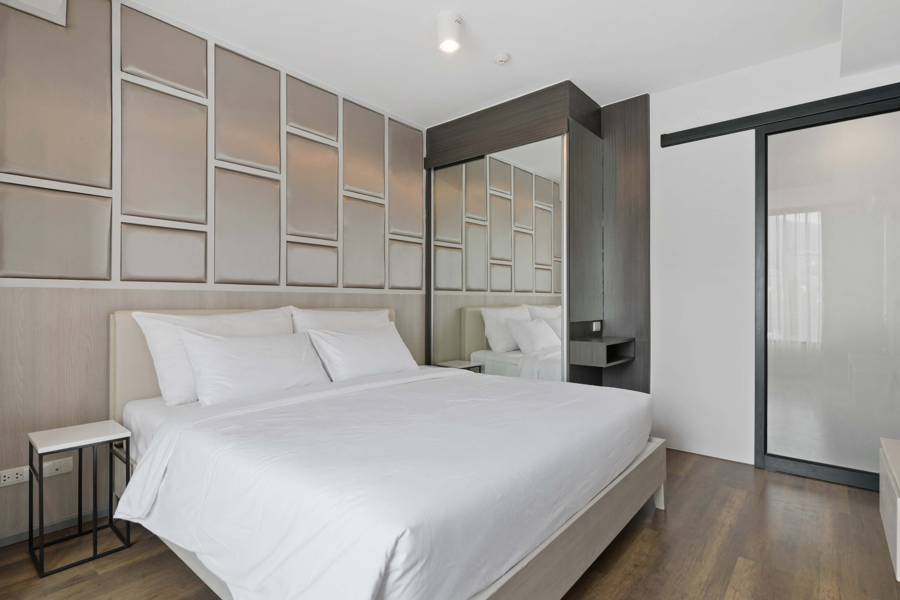 Spacious apartment with large panoramic windows, 1 bedroom, Surin