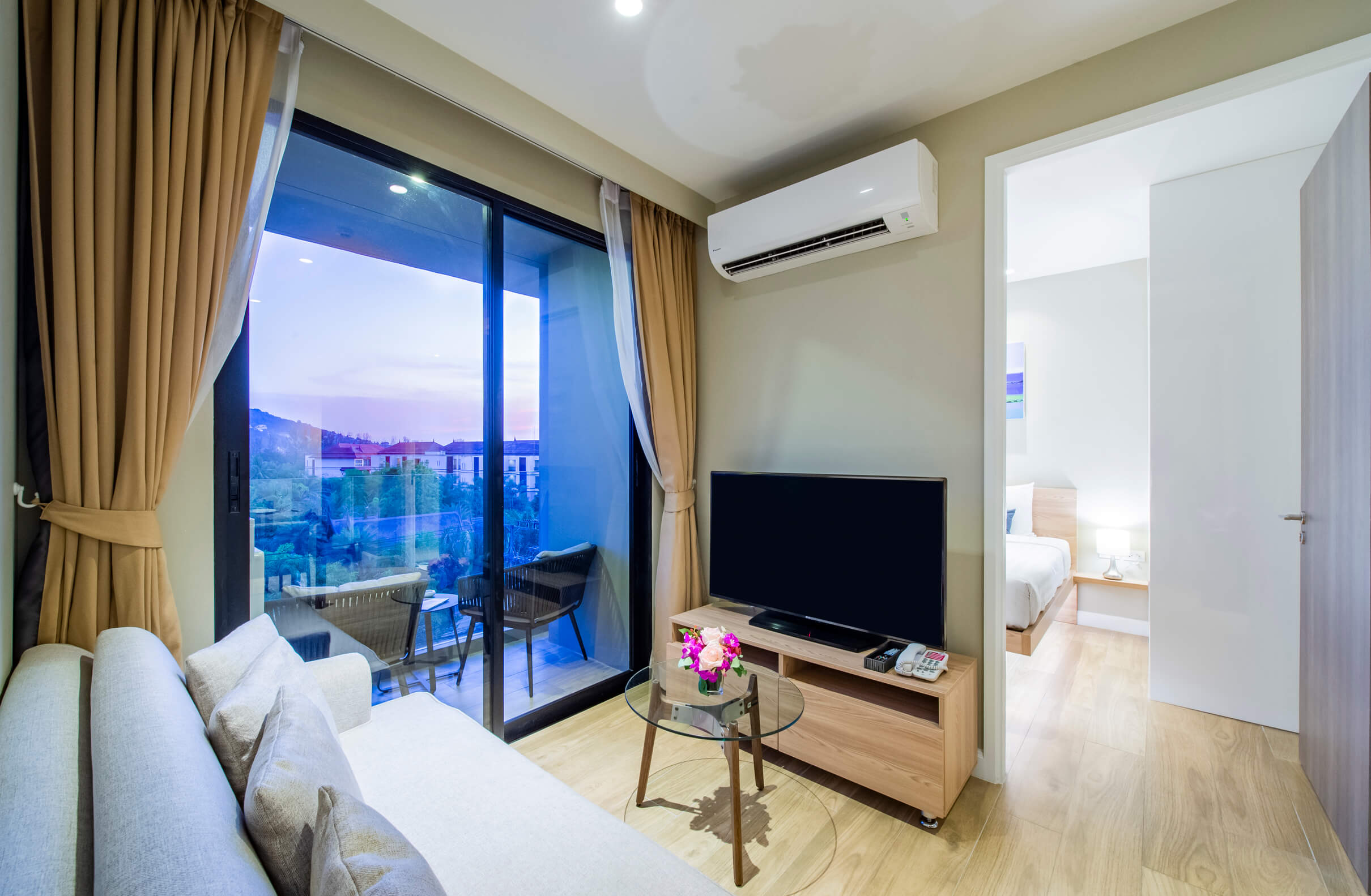 Apartment overlooking Phuket 2 bedrooms, Bangtao