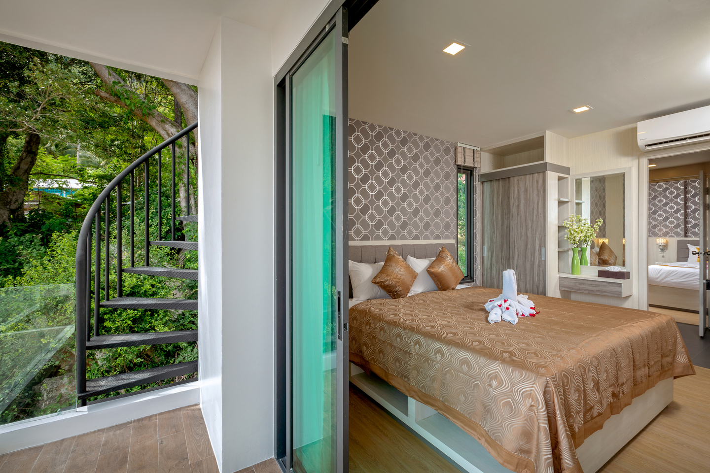Modern Design Apartment with Sea View, 2 Bedrooms, Kata Karon