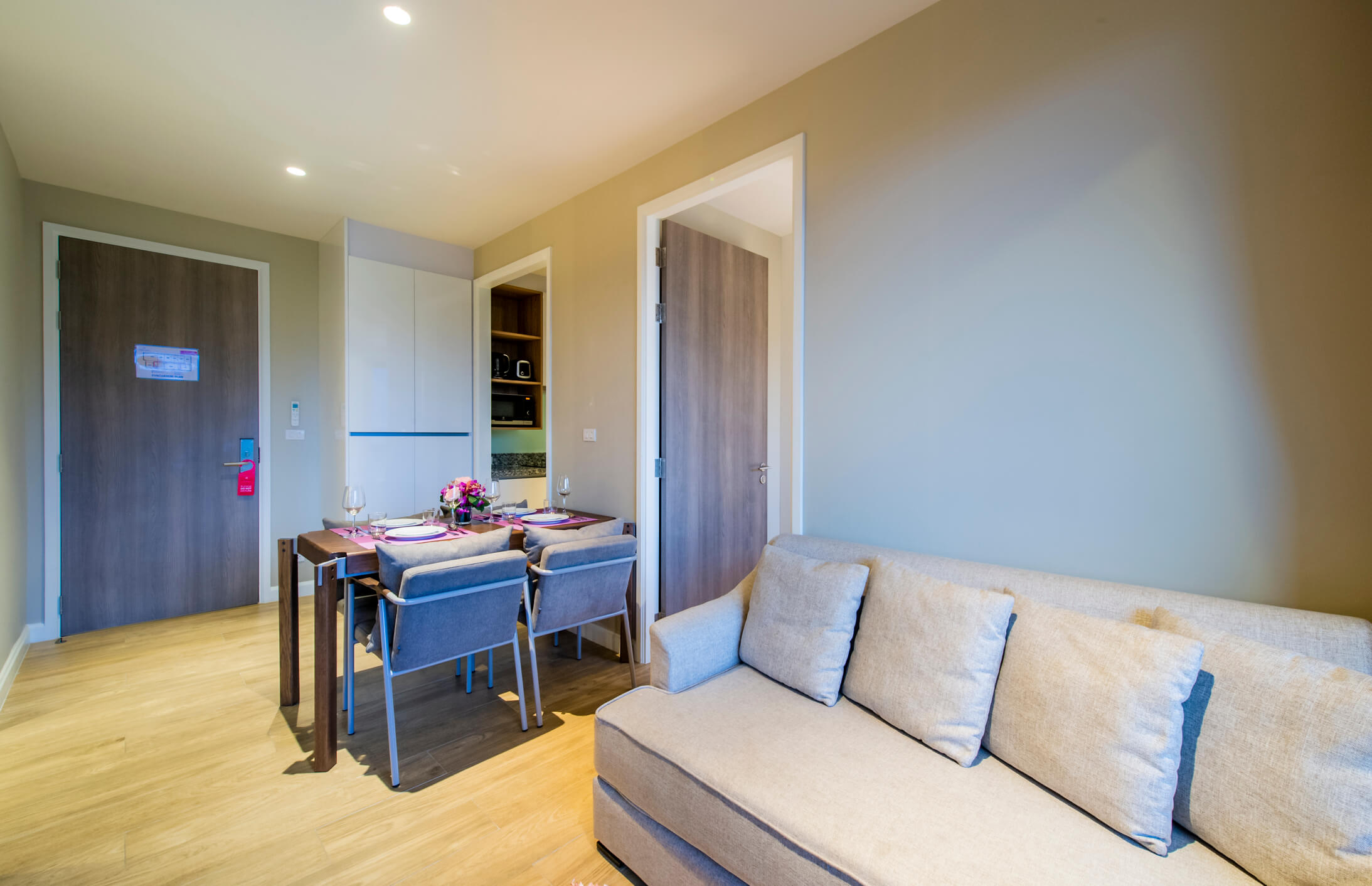 Apartment overlooking Phuket 2 bedrooms, Bangtao