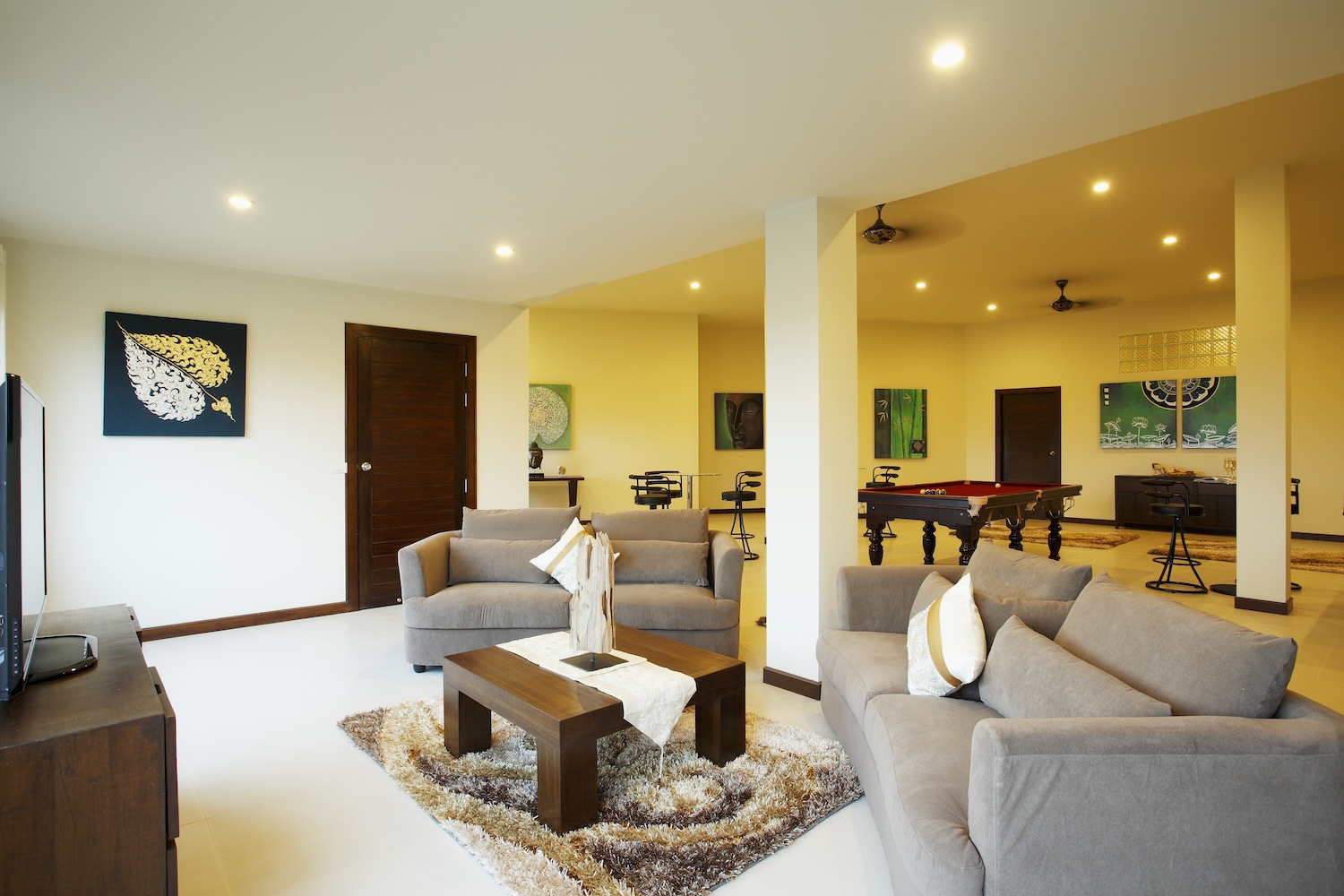 Villa with pool and private terrace, 9 bedrooms, Rawai
