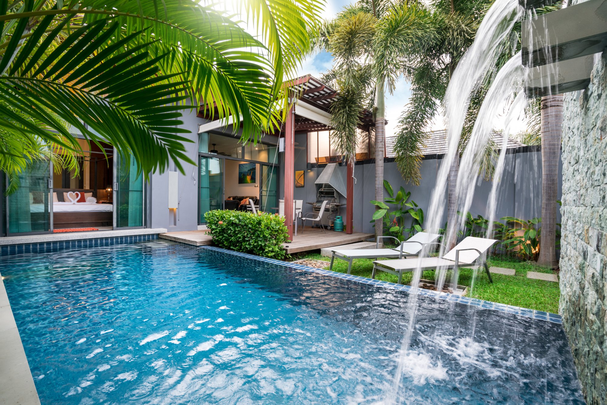 Modern 2 bedroom villa with pool and garden, Rawai