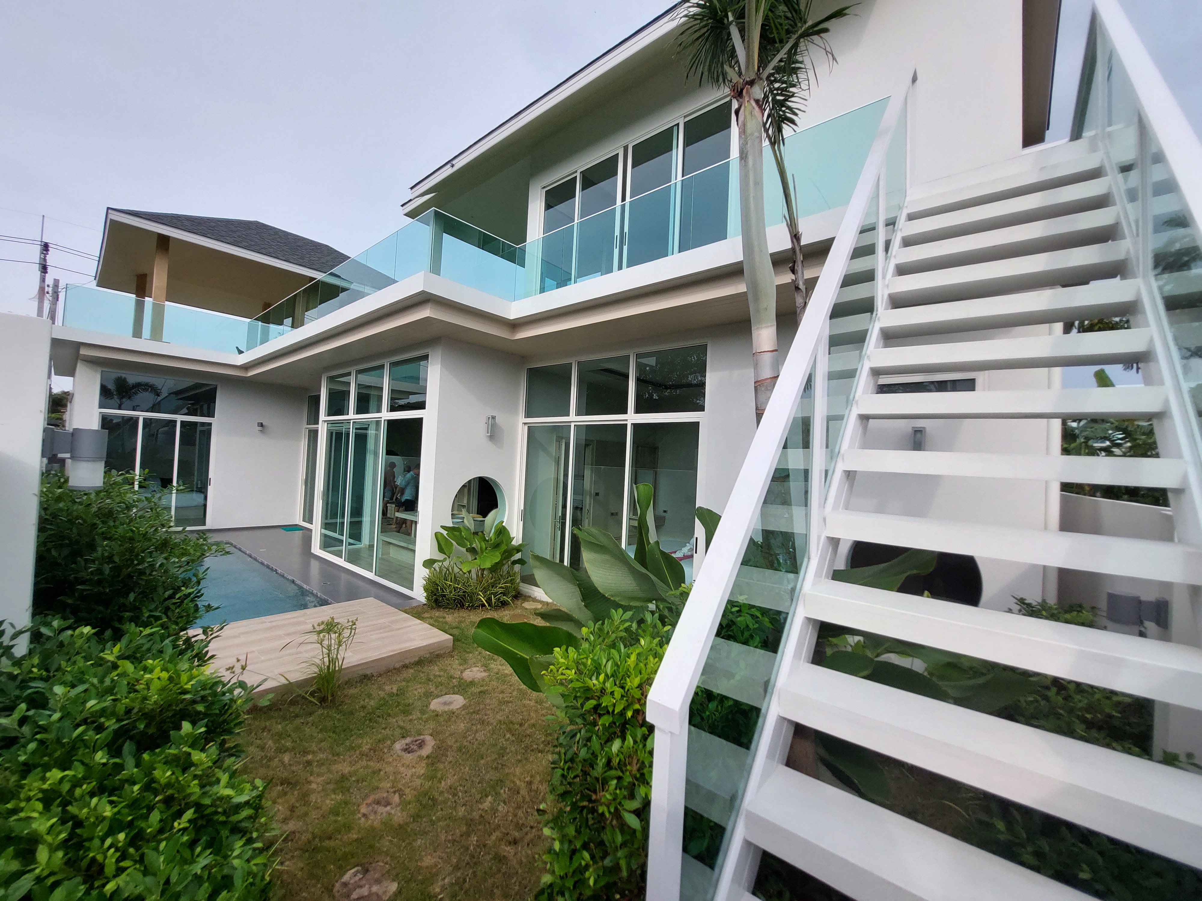 Spacious villa with rooftop gazebo, 3 bedrooms, Rawai
