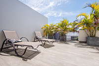 Modern townhouse with swimming pool in Bangtao, 3 bedrooms