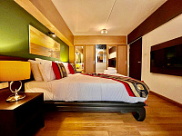 Cozy bright apartment with a large balcony, 2 bedrooms, Patong