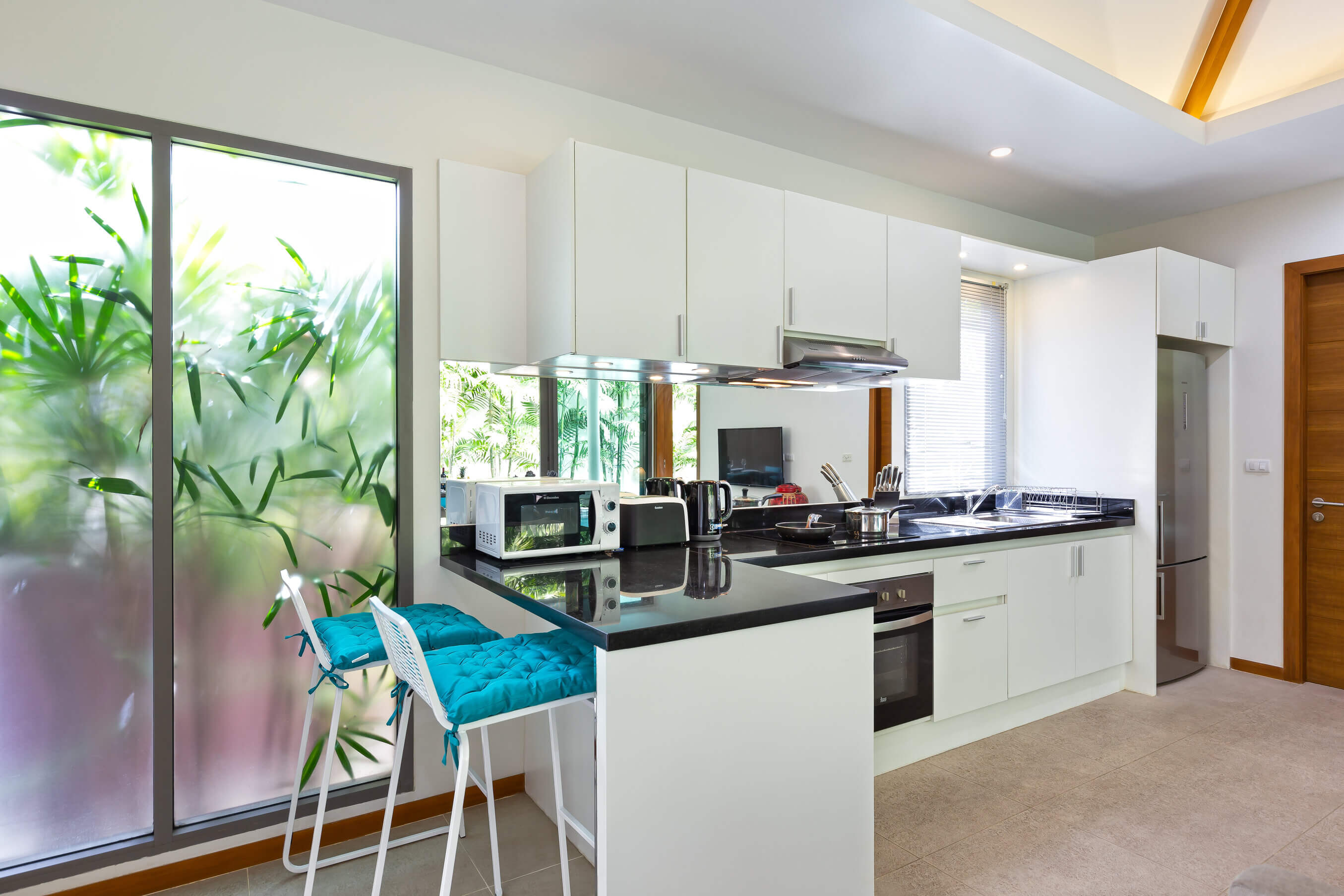 New two-storey European-style villa, 4 bedrooms, Rawai area