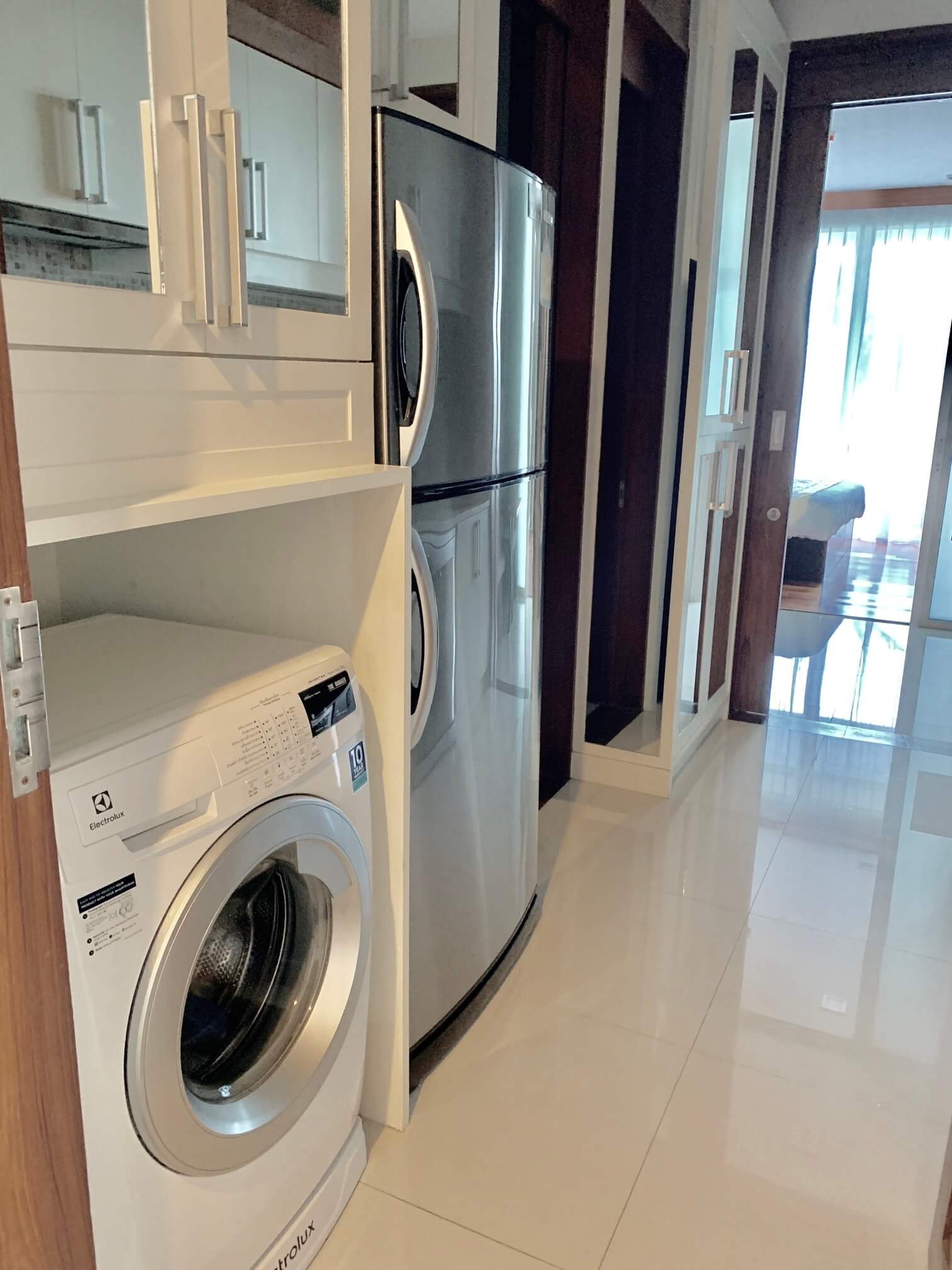Modern Stylish One-Bedroom Apartment, Kata