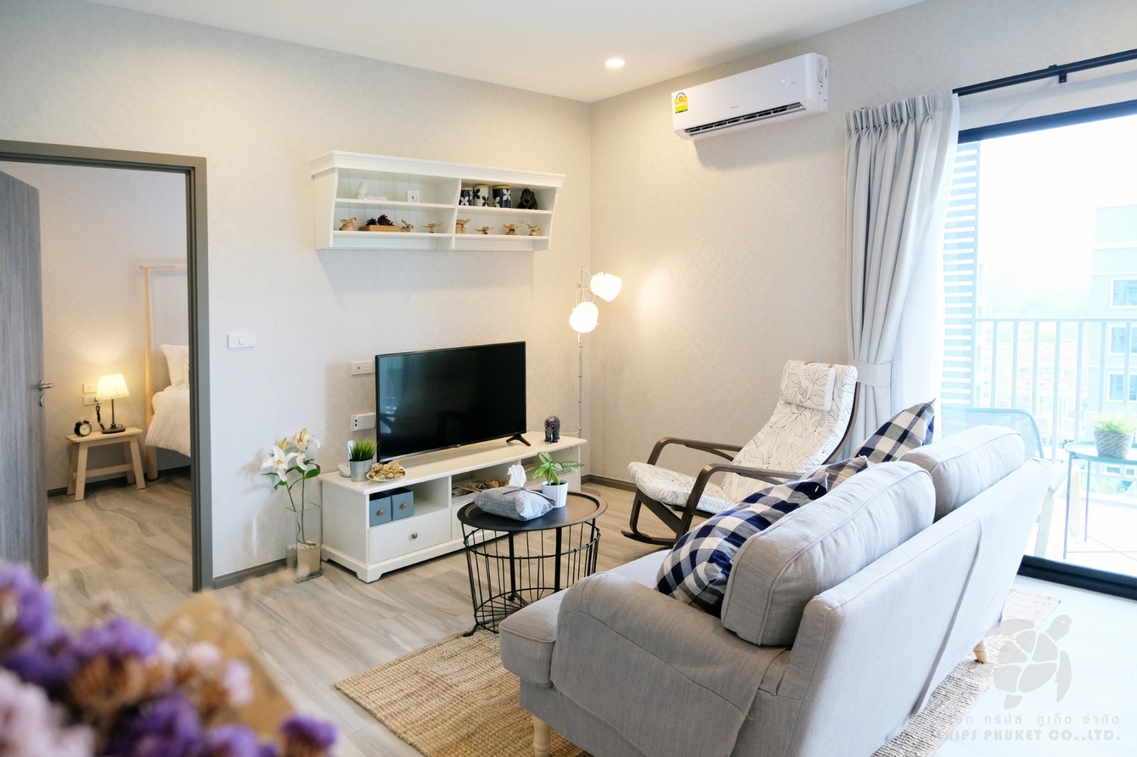 Bright apartment with modern interior design in Nai Yang Beach, 2 bedrooms
