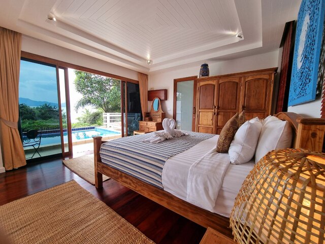 Beach front villa with private pool, 1 bedroom, Panwa