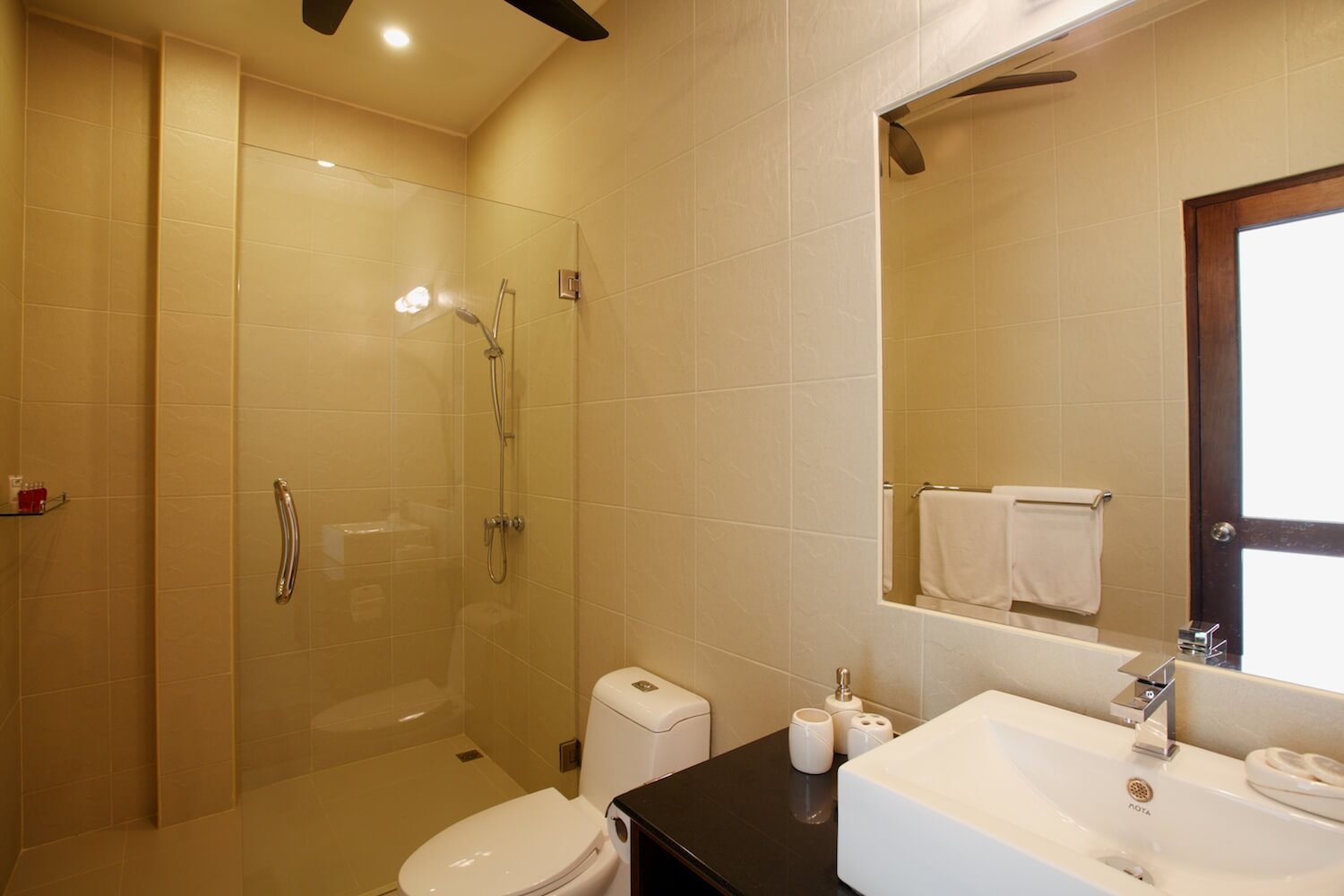 Luxury 7 bedroom villa, Nai Harn
