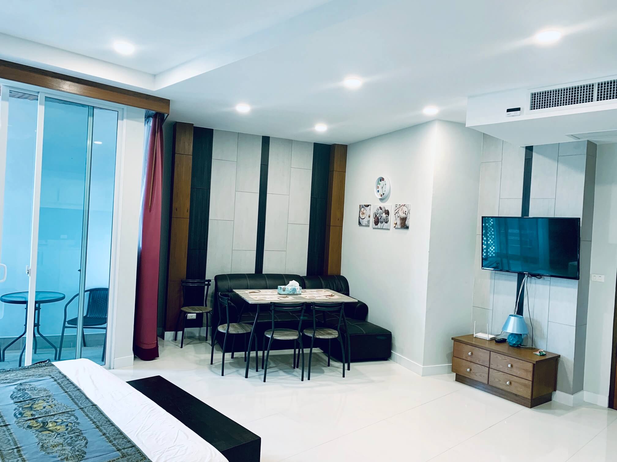 One-Bedroom Scenic View Apartment, Kata