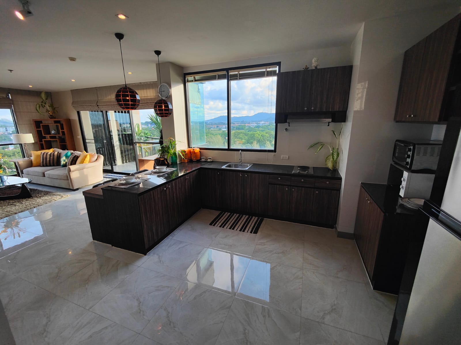Apartment with a huge pool on the territory, 2 bedrooms, Phuket Town
