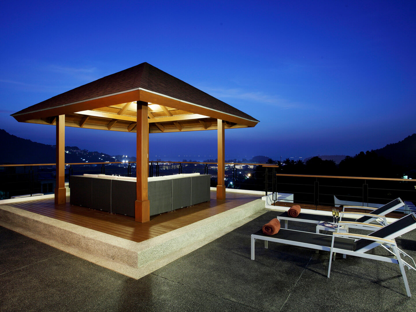 Cozy villa with pool and convenient location, Kata Karon