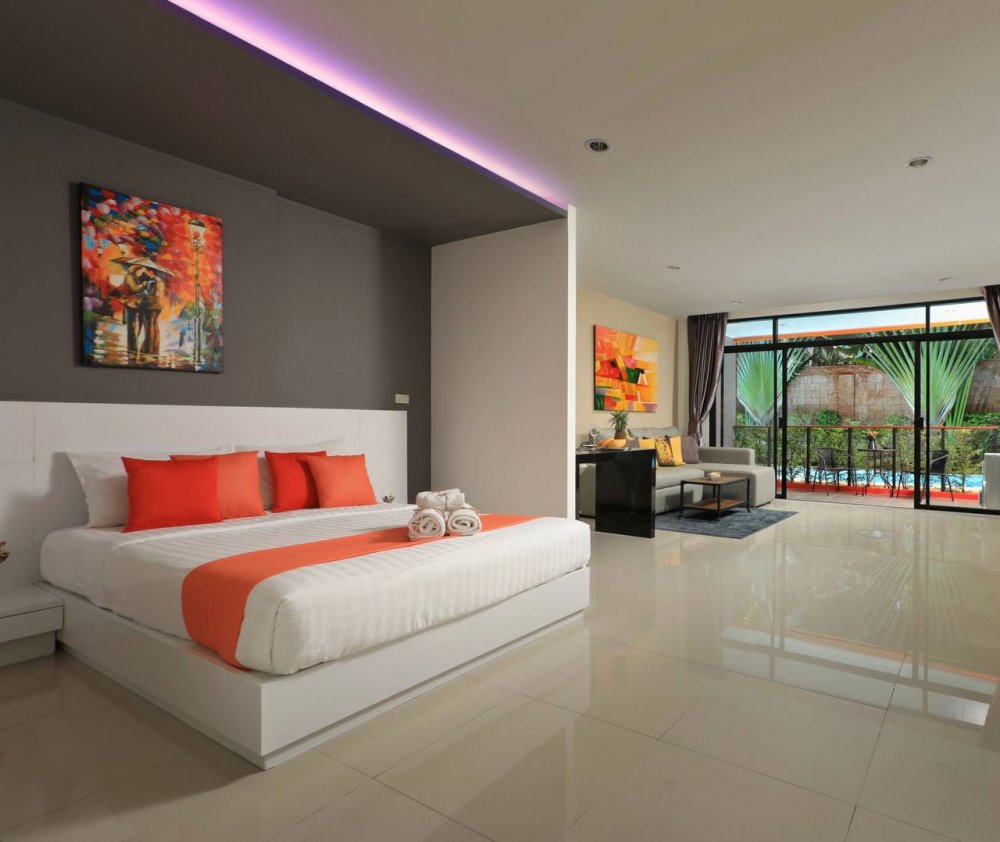 Studio Apartment, Naiharn District