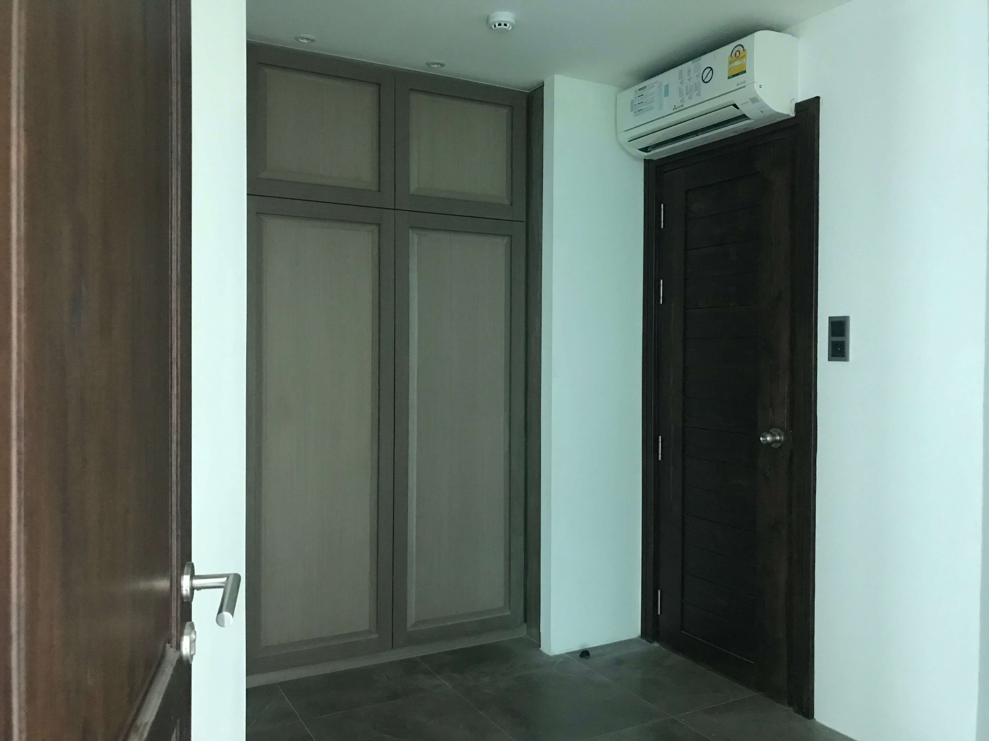 Apartment with a large private balcony and a picturesque view, 2 rooms, Kamala