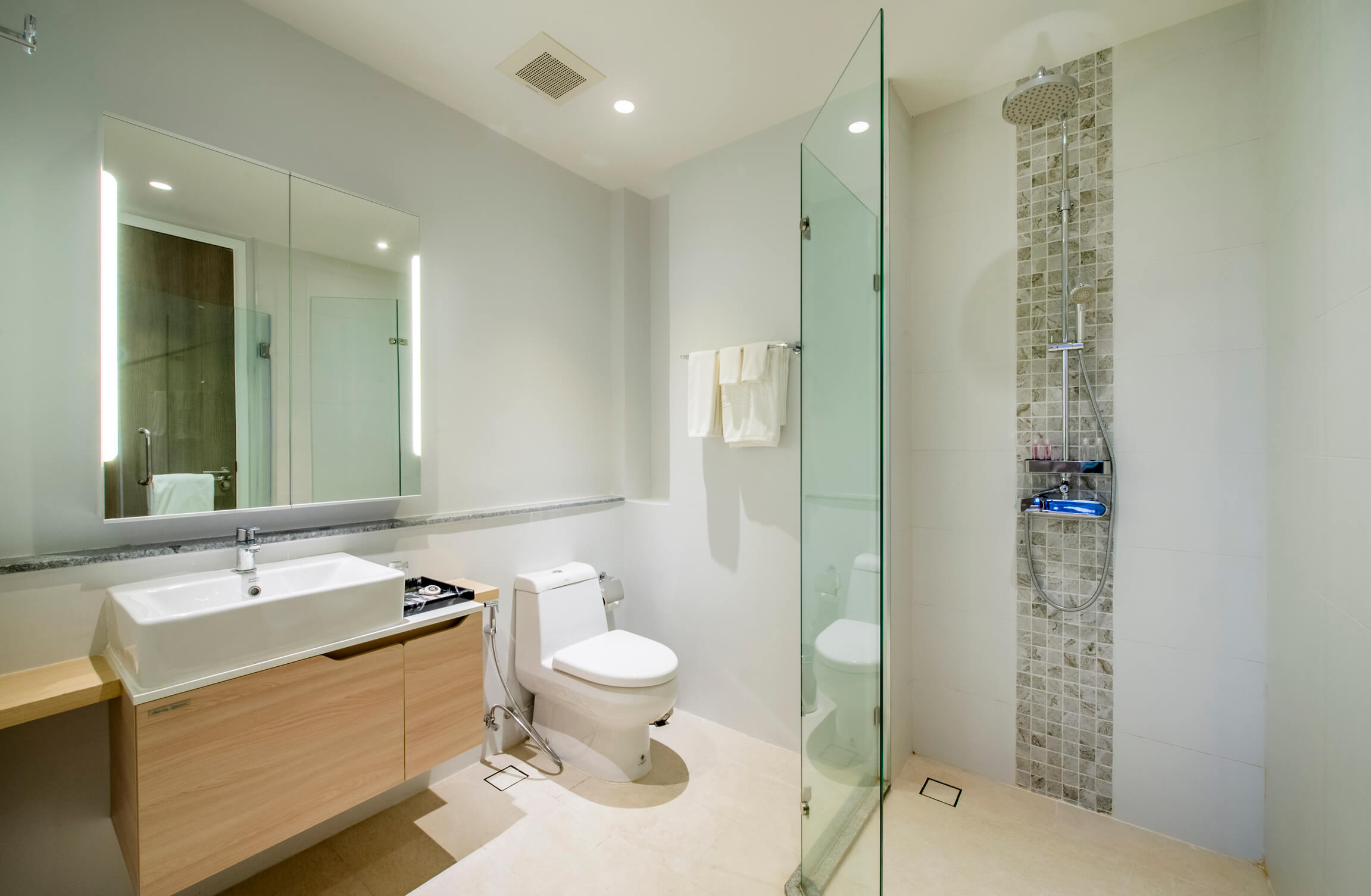 Apartment overlooking Phuket 2 bedrooms, Bangtao