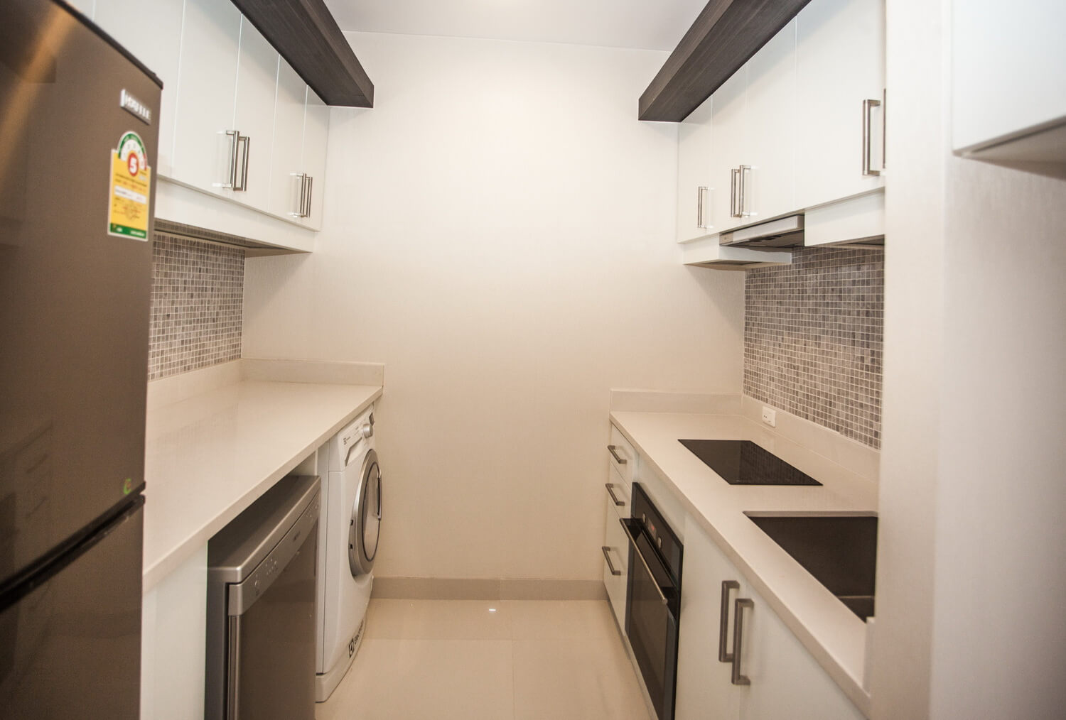 Spacious 2-room studio with light design, Kata