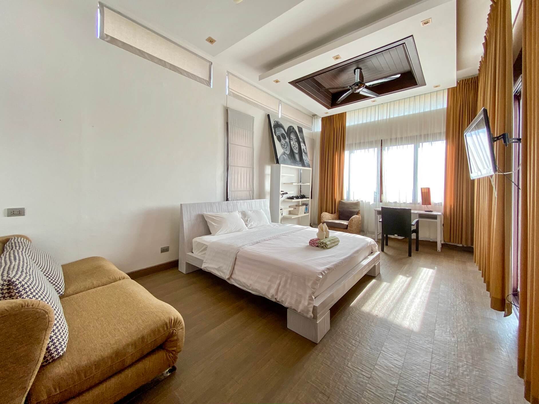 Stylish 4 bedroom villa, Rawai