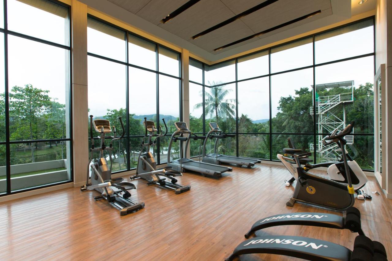 Apartment with a huge pool on the territory, 2 bedrooms, Phuket Town