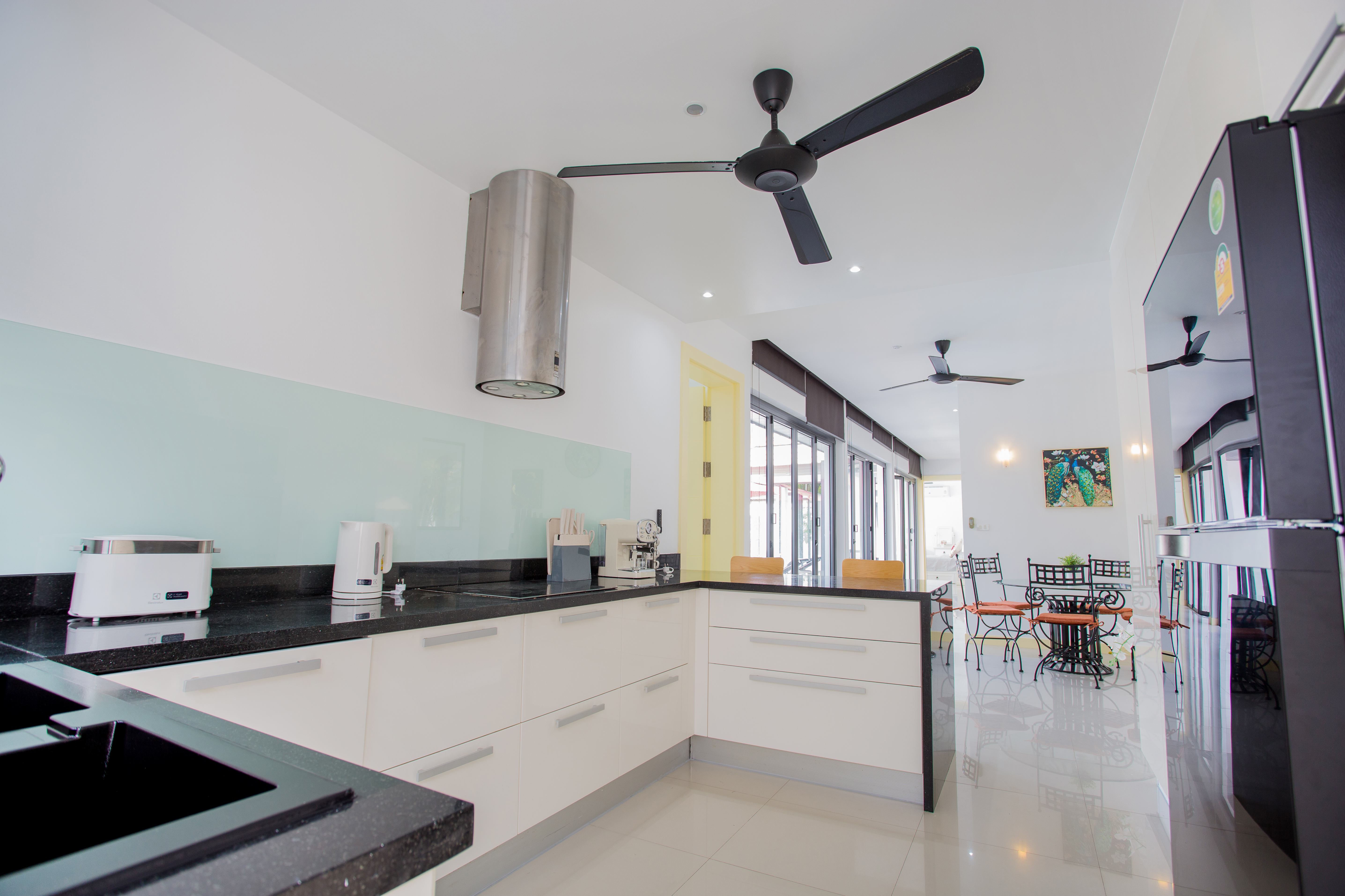 Spacious 4 bedroom contemporary style villa, Rawai