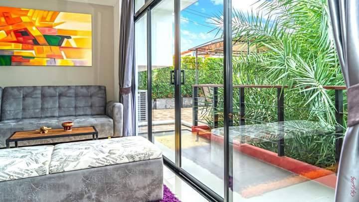 Apartment in Nai Harn with nature view, 2 bedrooms