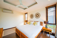 Luxurious 4 bedroom rooftop pool villa, Bangtao