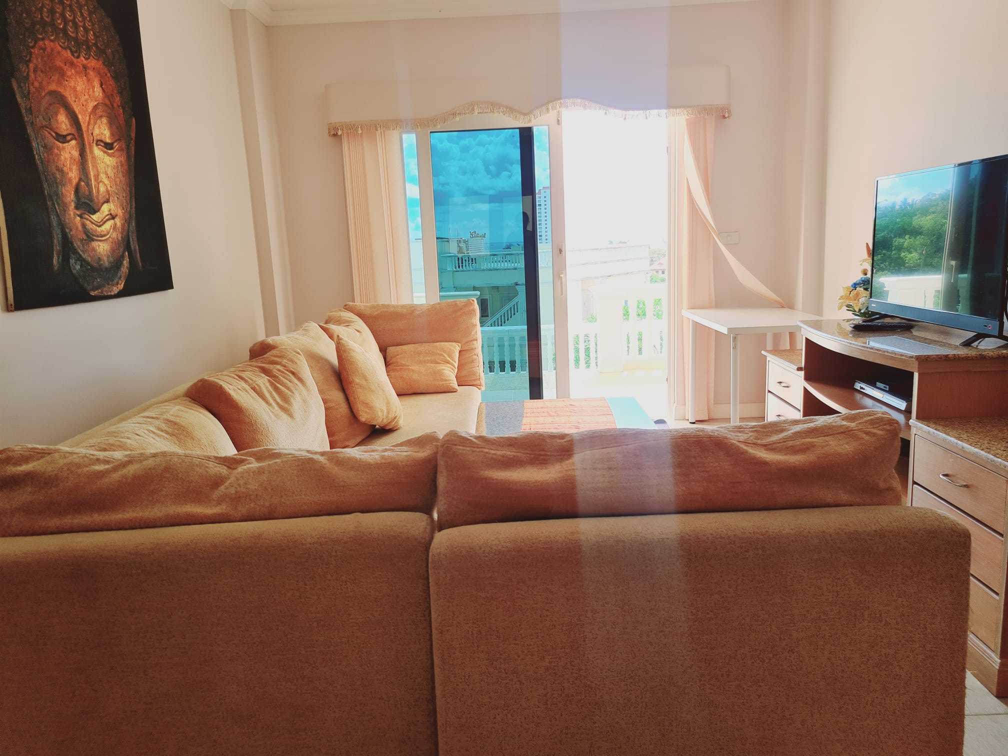 2 bedroom apartment with flowering garden, Karon