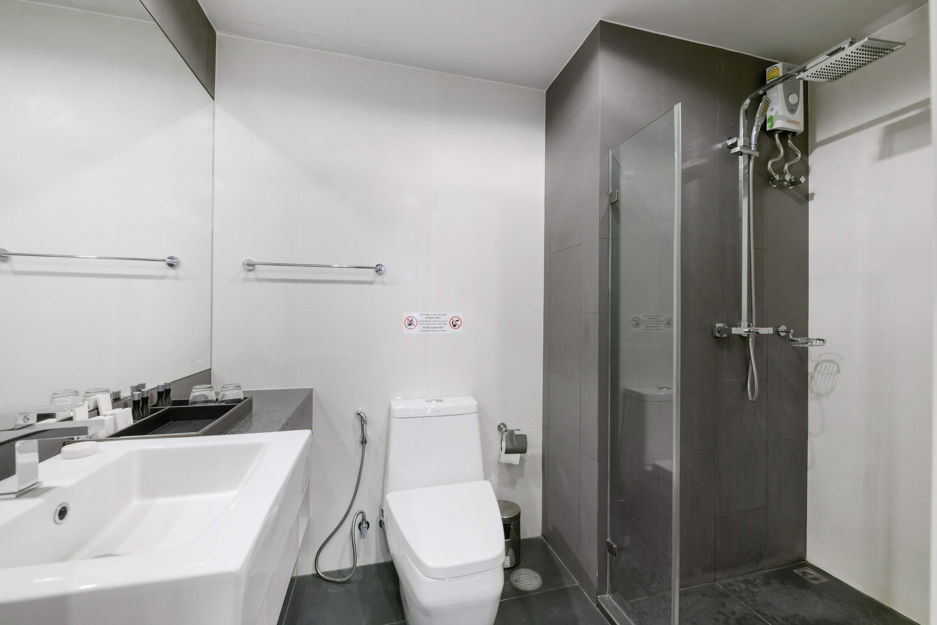 Modern Apartment with Light Interior Design, 1 Bedroom, Surin