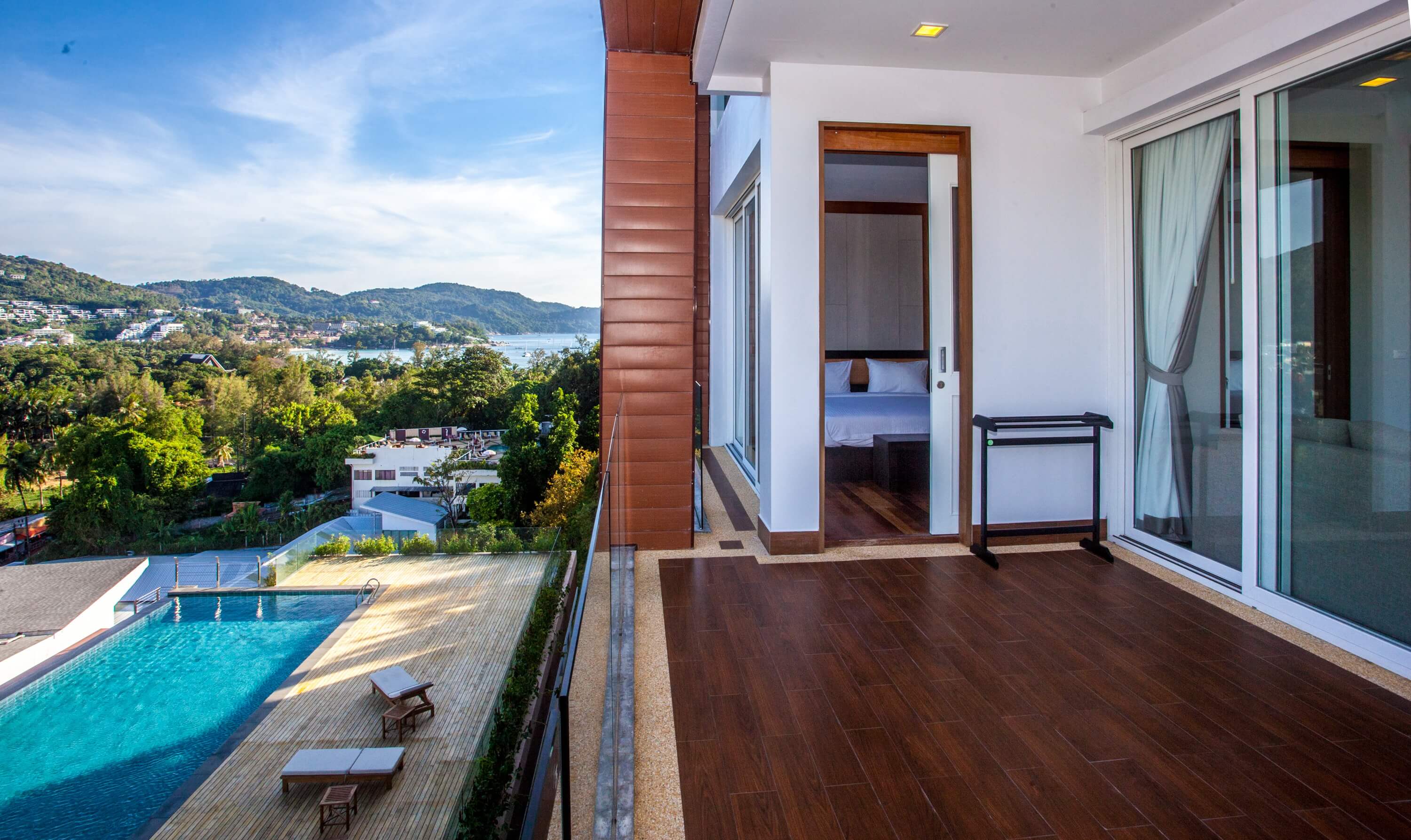 Spacious 2-room studio with an impressive view from the balcony, Kata