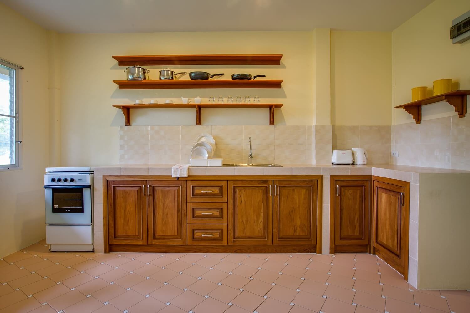 Cozy 2 bedroom villa, Chalong