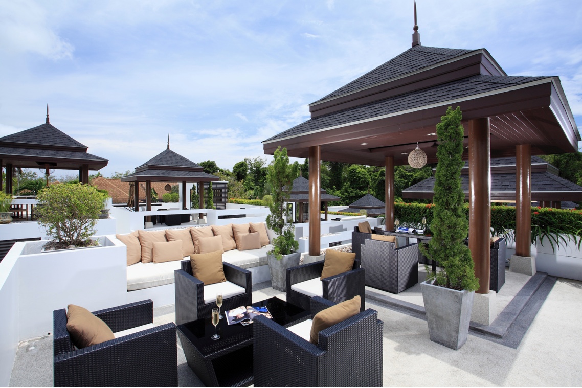 Luxurious villa in Nai Harn with jungle view, 3 bedrooms
