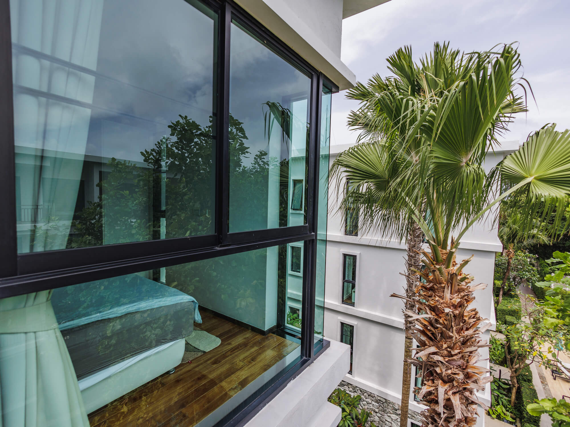 Cozy 1-bedroom apartment in soothing colors, Rawai area