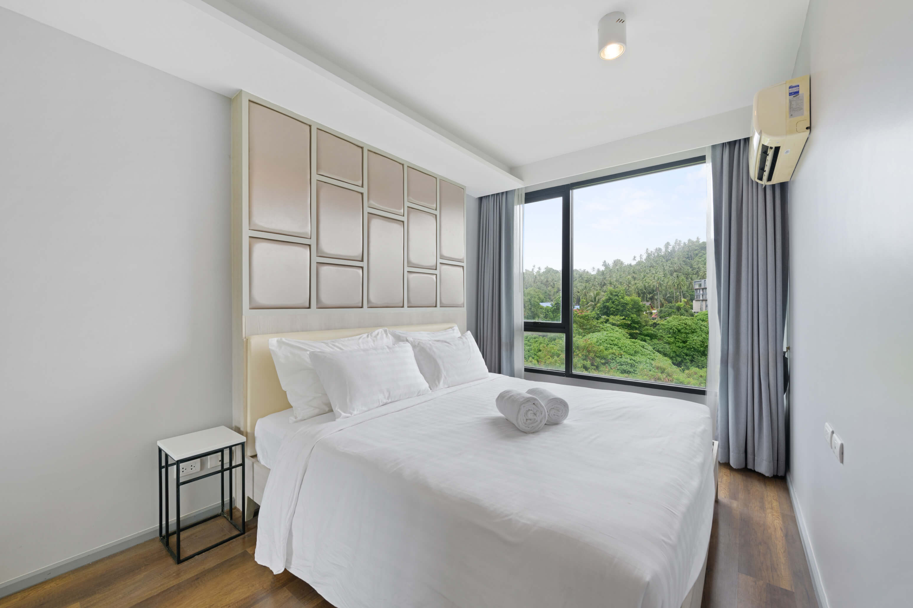 Bright Apartment with Panoramic Windows, 1 Bedroom, Surin
