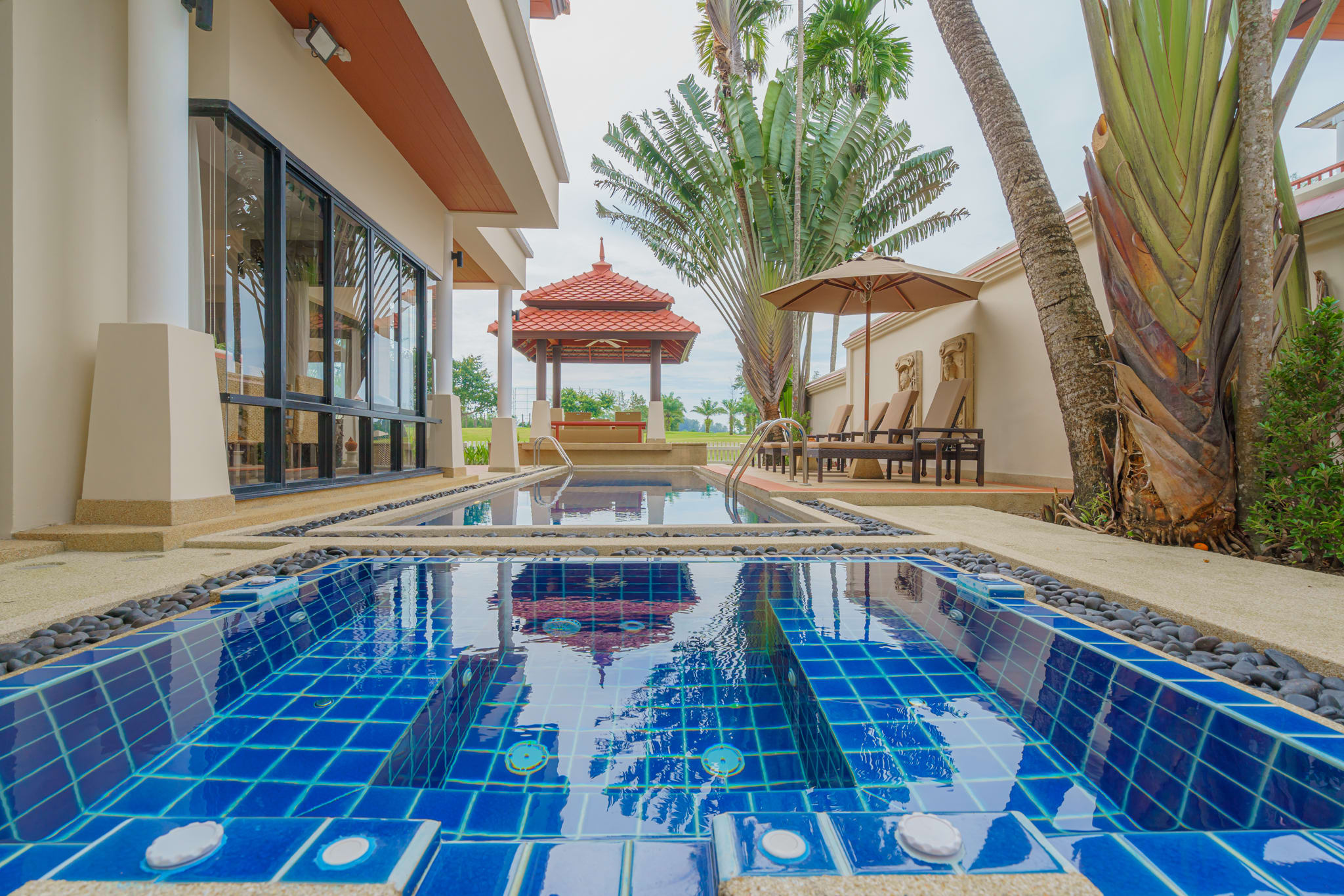 Comfortable villa with pool, 3 bedrooms, Bangtao