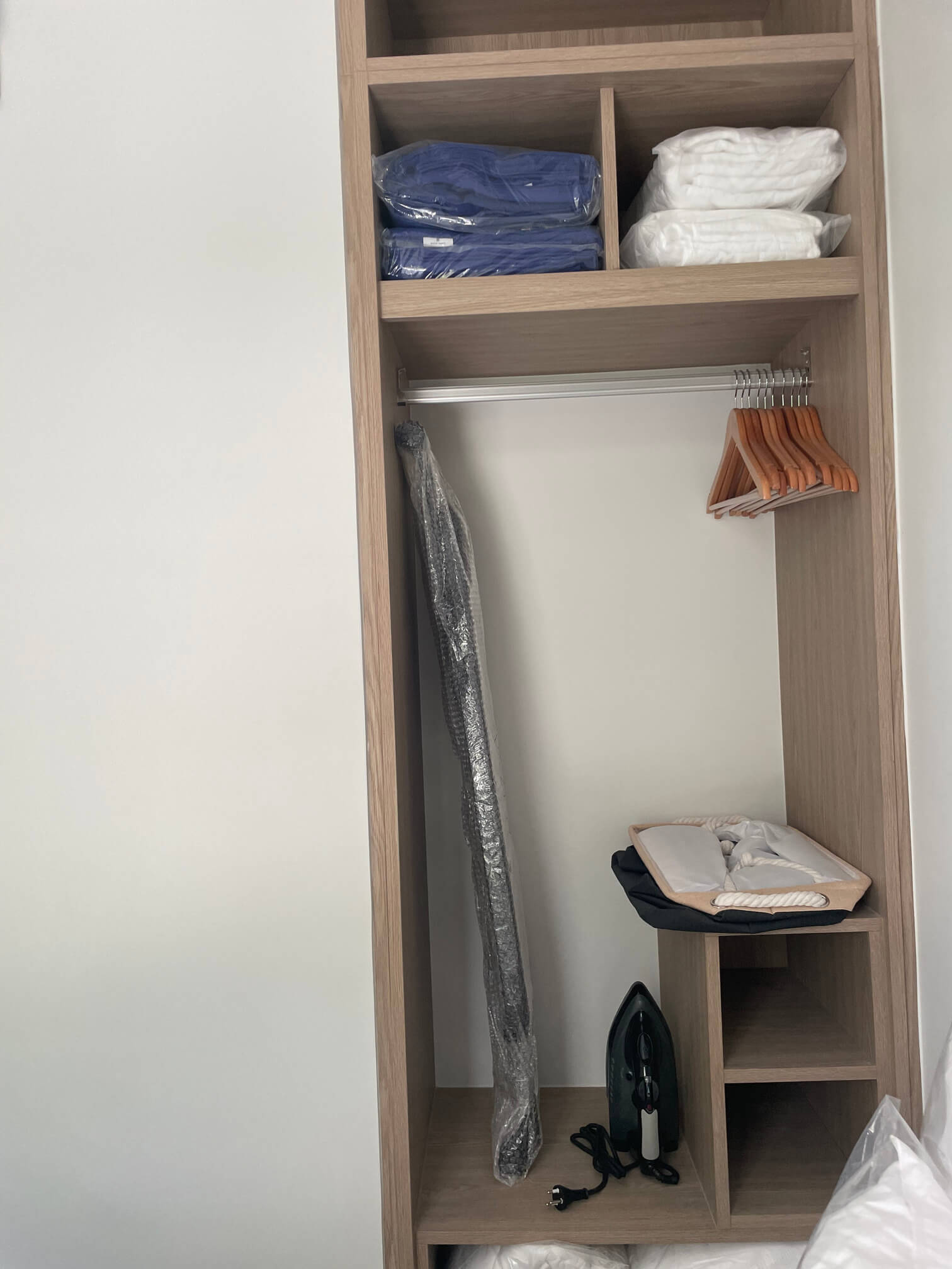 European 2 bedroom apartment in Bangtao with everything you need