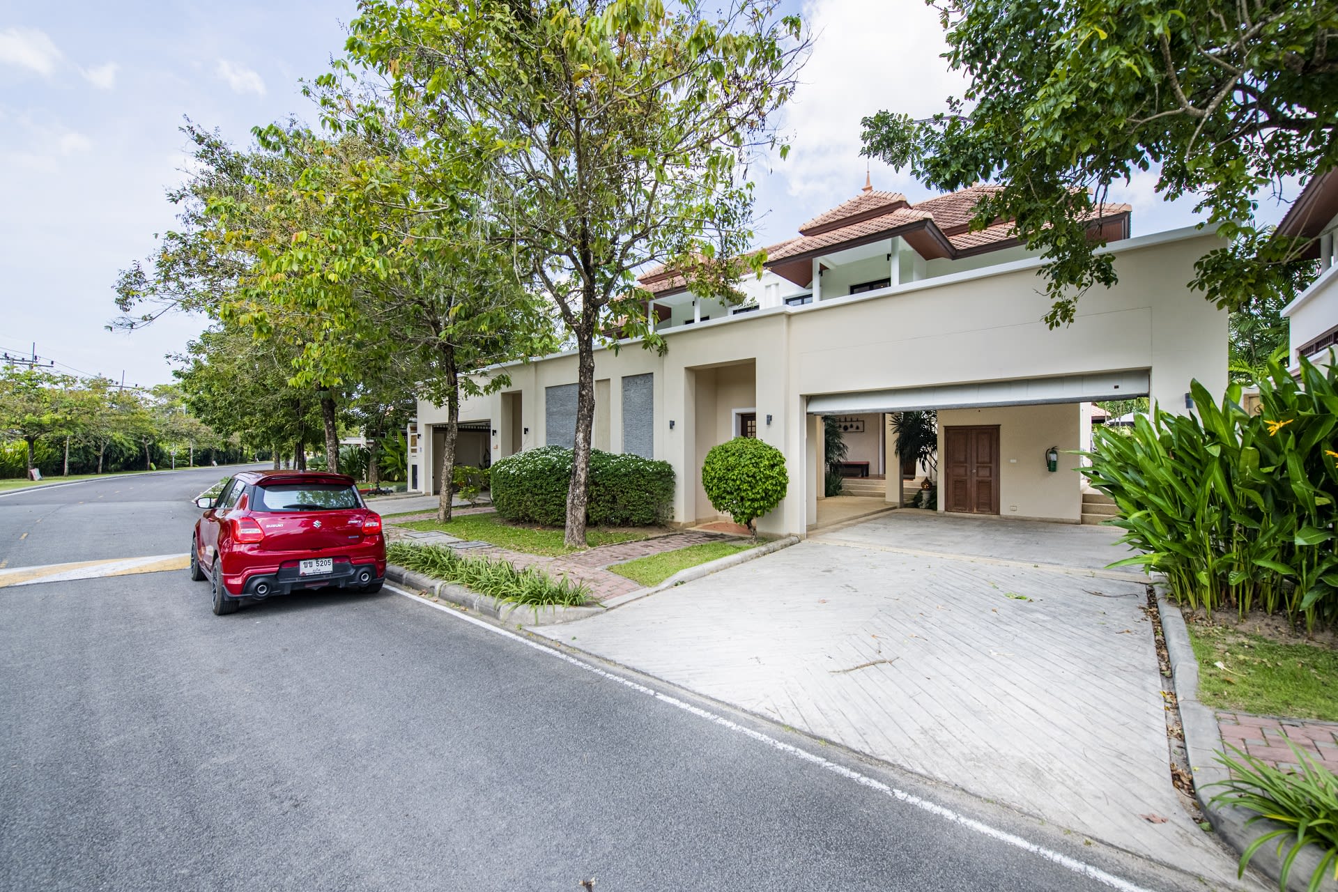 Comfortable villa with pool, 3 bedrooms, Bangtao
