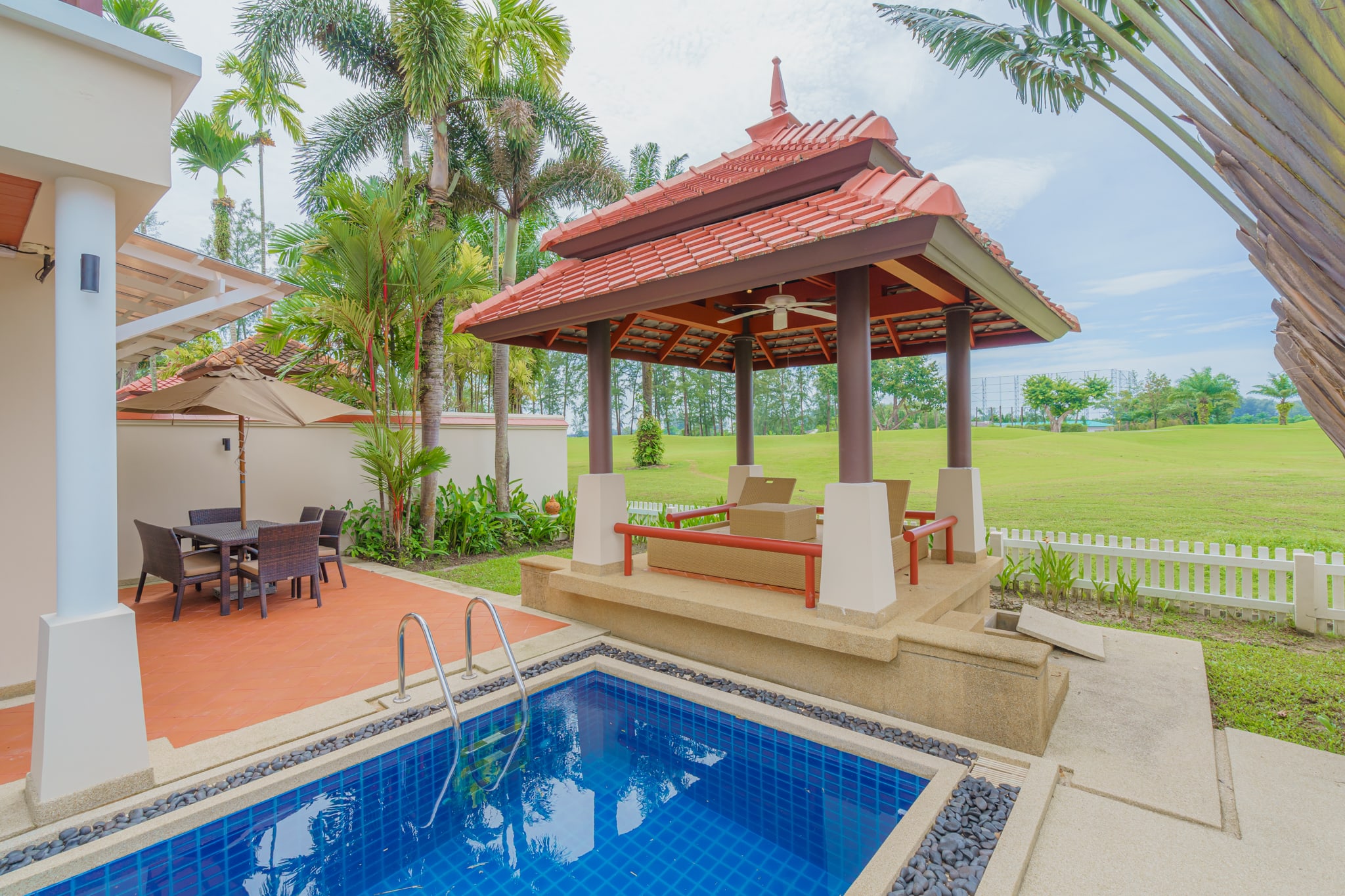 Comfortable villa with pool, 3 bedrooms, Bangtao