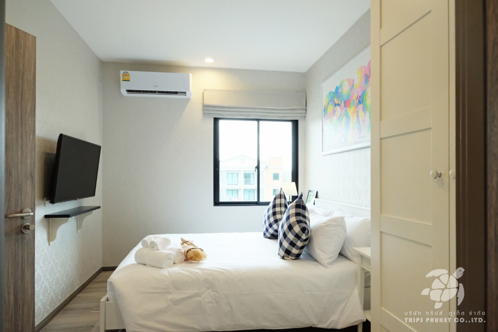 Bright apartment with modern interior design in Nai Yang Beach, 2 bedrooms
