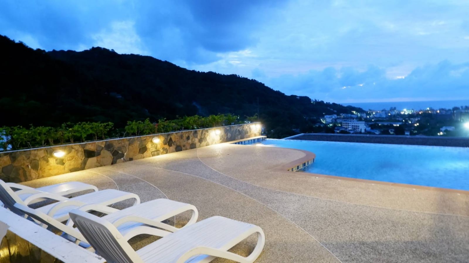 Spacious apartment with panoramic windows, Kata, 3 bedrooms