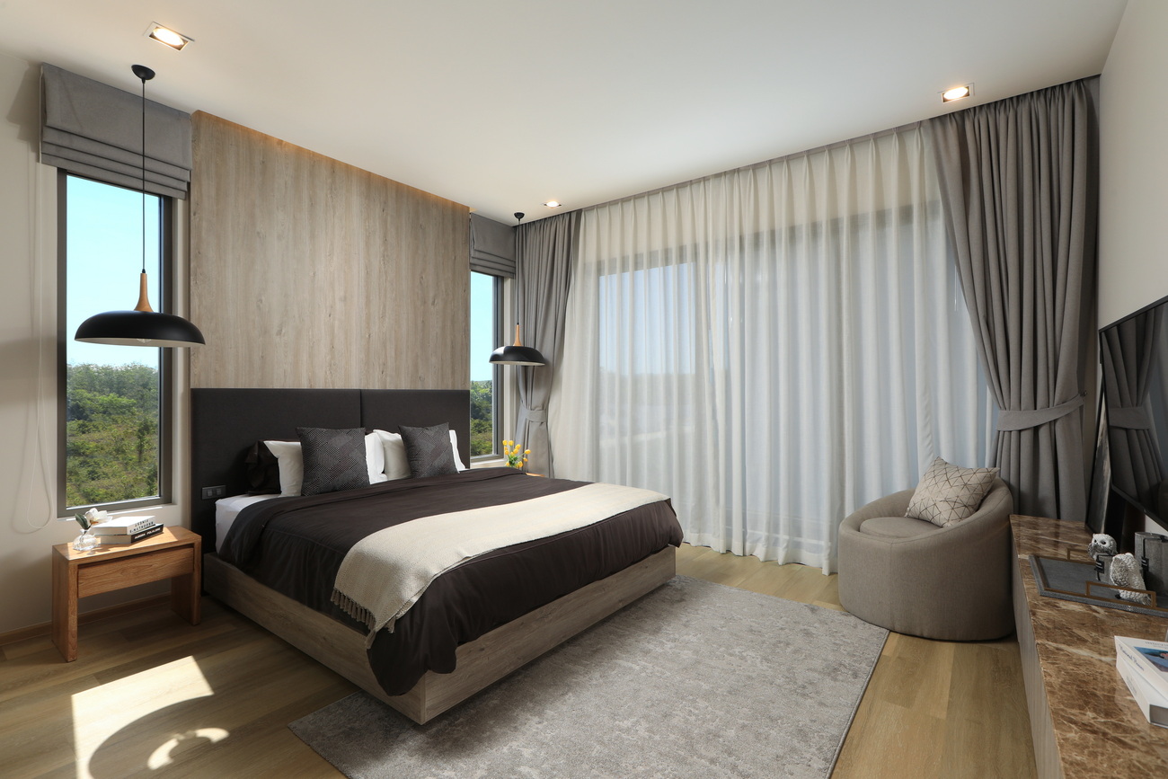 Two-storey 3-bedroom villa with a terrace and a swimming pool, Bangtao