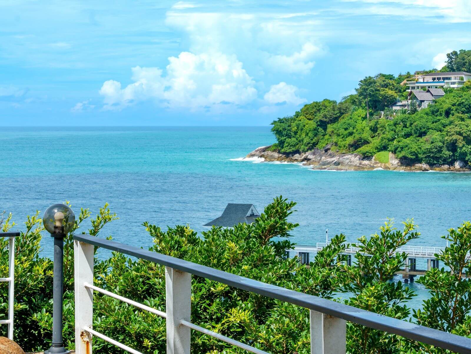 Ideal villa on rocky cliffs in Kamala area, 4 bedrooms