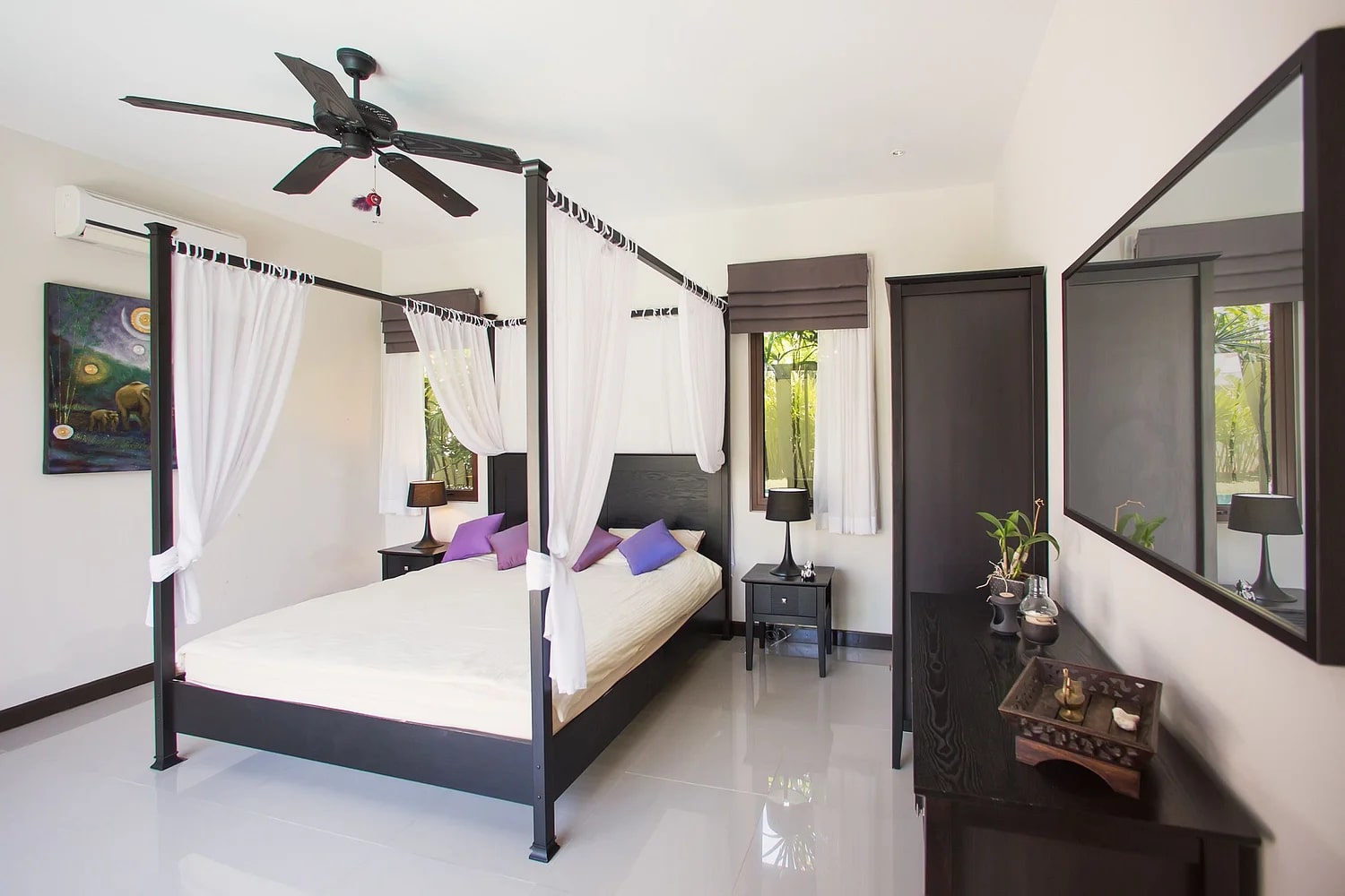 Cozy villa with a pool in Rawai, 3 bedrooms