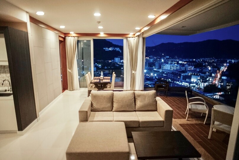 Spacious 2-room studio with modern design, Kata