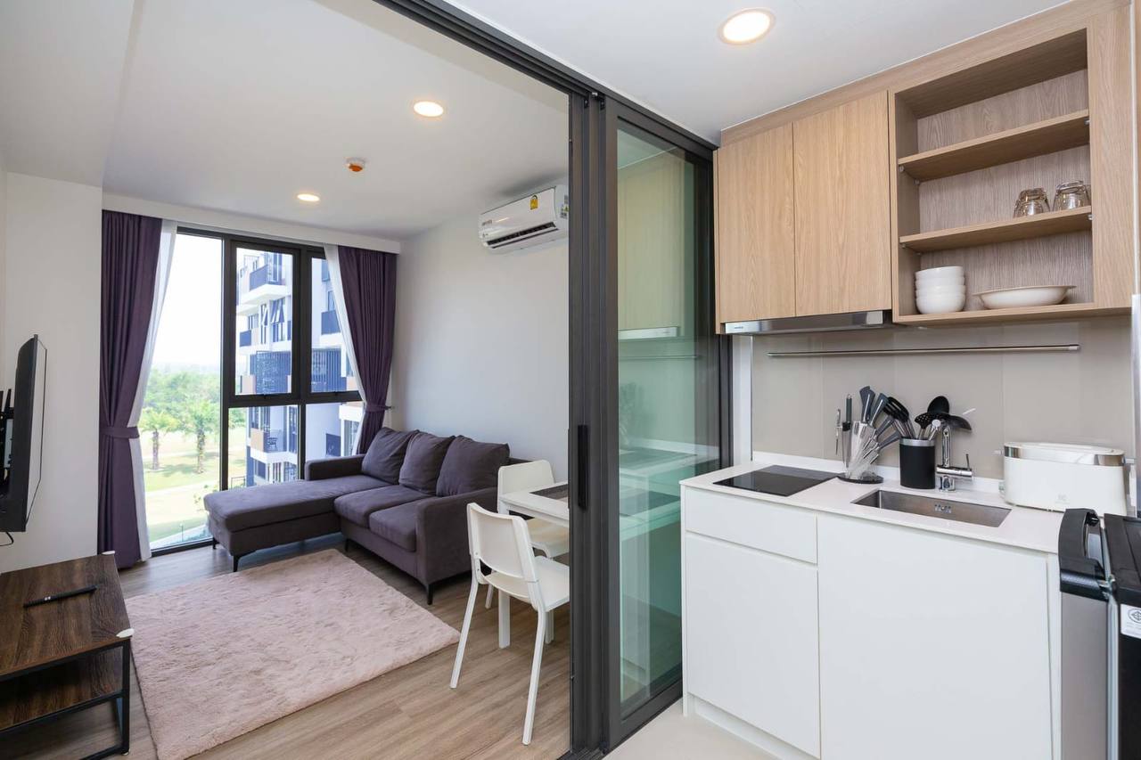 Sunny apartment located in a residential complex near Bang Tao beach, 1 bedroom