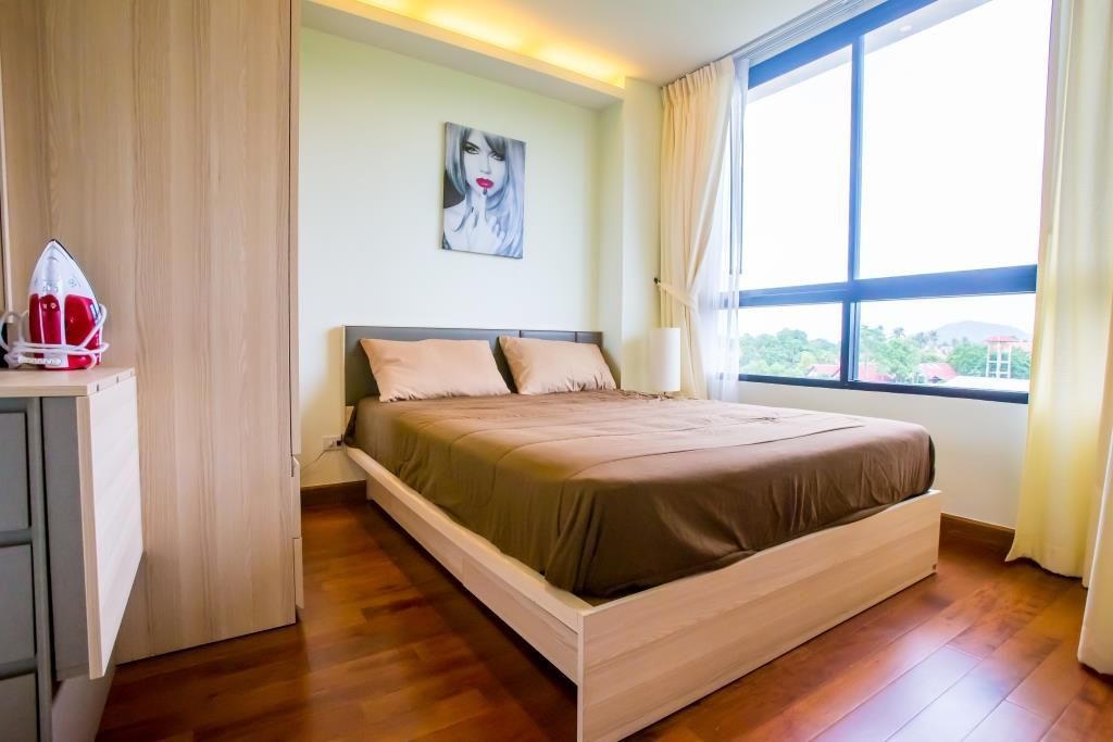 2-bedroom apartment in Nai Harn