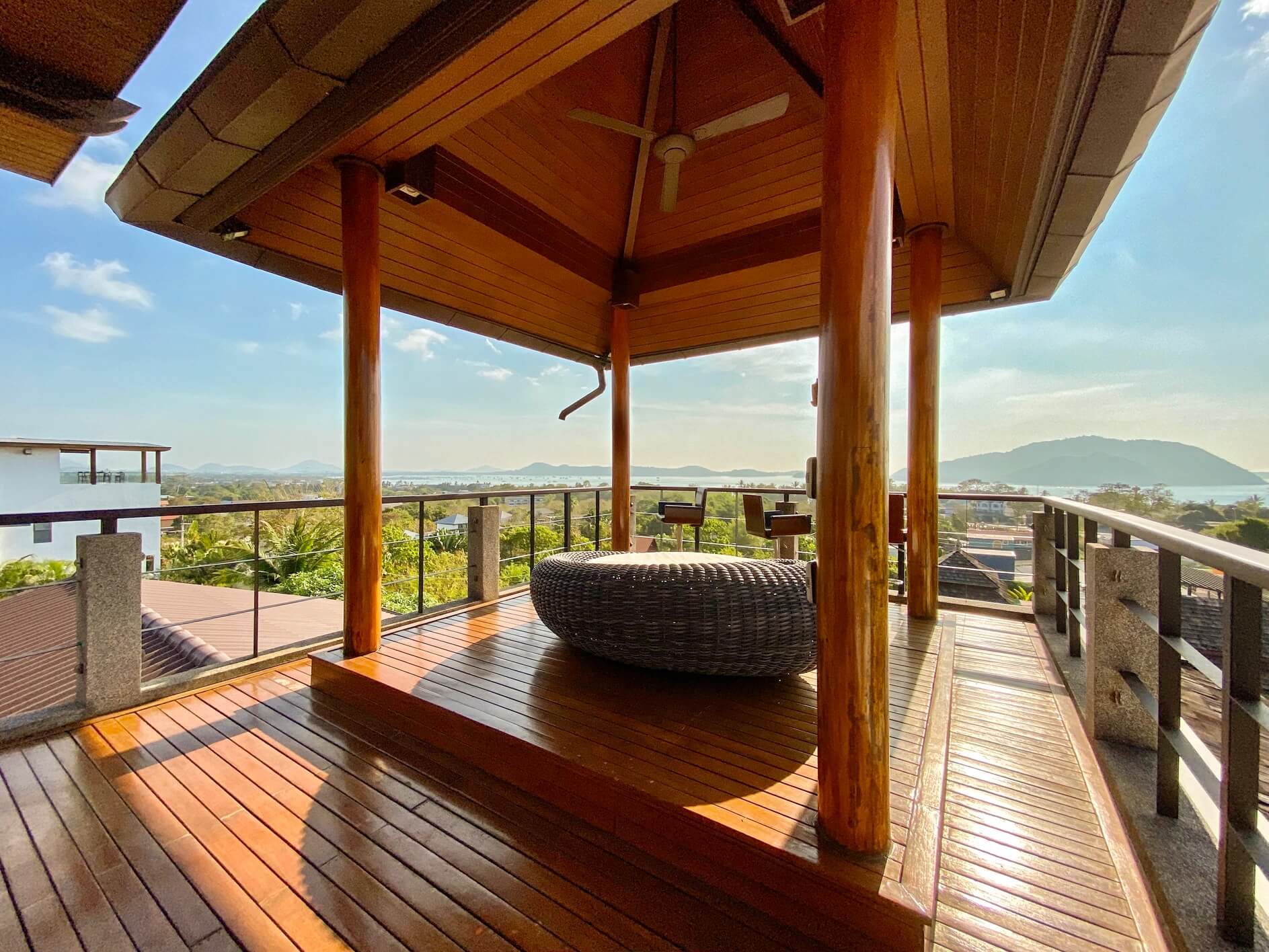 Stylish 4 bedroom villa, Rawai
